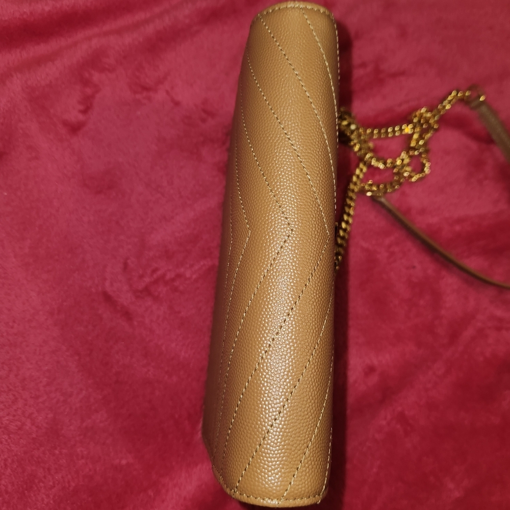 Saint Laurent YSL Tan CASSANDRE Bag - Picture 6 of 14